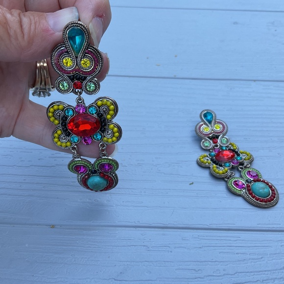 Dangle Earrings pierced crystal beads on silvertone metal 3.5” long - Picture 3 of 13